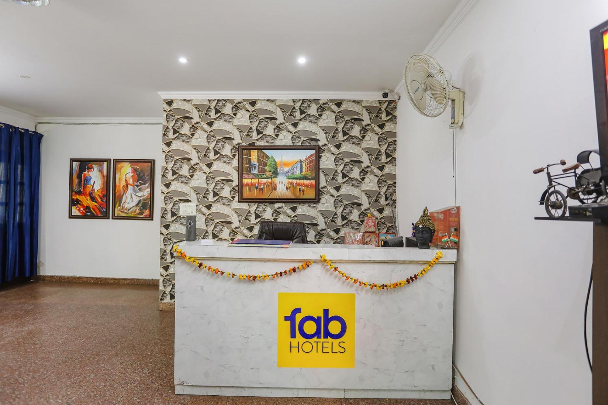 Fabhotel Corporate Stay Noida Esterno foto